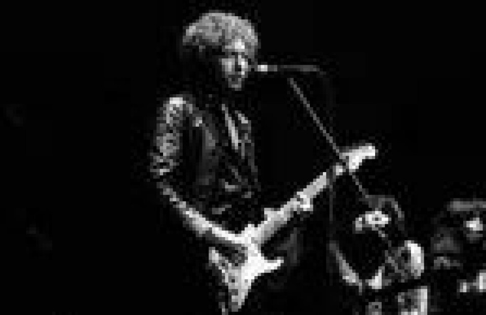 Bob Dylan spiller i Toronto 18. april 1980. (Foto: Jean-Luc Ourlin/Wikimedia commons) Bob Dylan spiller i Toronto 18. april 1980. (Foto: Jean-Luc Ourlin/Wikimedia commons)