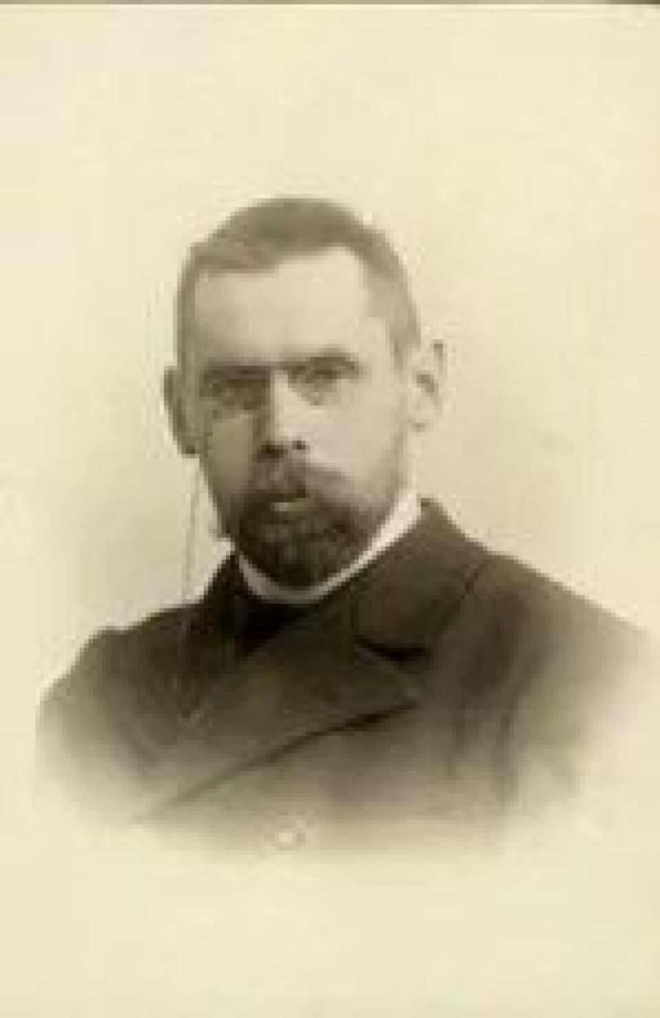 Johan Scharffenberg fotografert i 1901. (Foto: MUV) Johan Scharffenberg fotografert i 1901. (Foto: MUV)