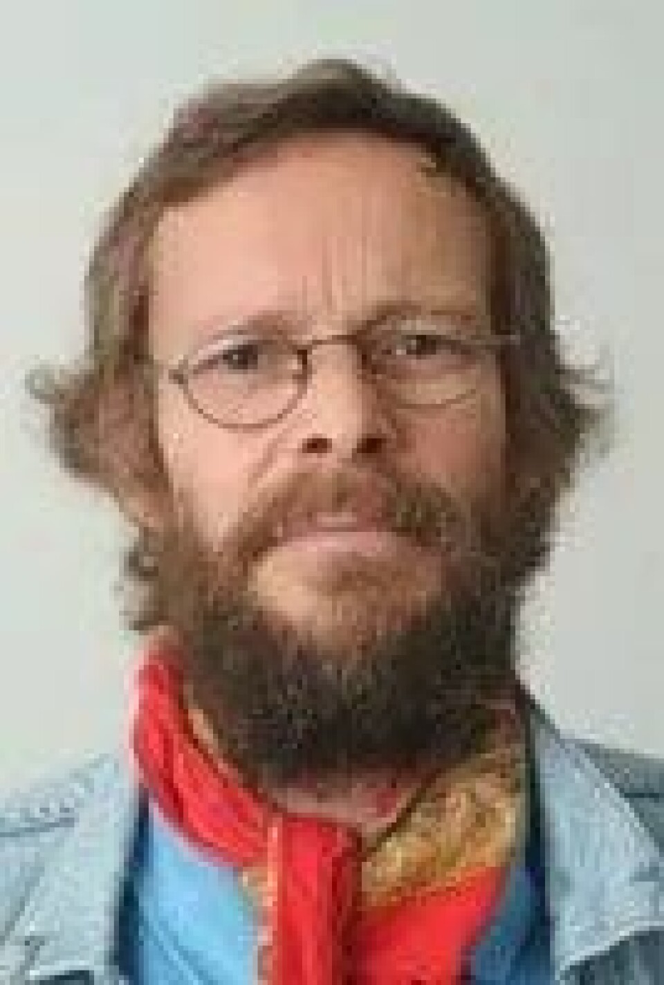 Espen Schaanning har forsket på speiderbevegelsen, som han selv har førstehåndserfaring fra. Det var på speidertur han drakk seg full for første gang – og professoren tåler fremdeles ikke smaken av Au de Vie. Espen Schaanning har forsket på speiderbevegelsen, som han selv har førstehåndserfaring fra. Det var på speidertur han drakk seg full for første gang – og professoren tåler fremdeles ikke smaken av Au de Vie.