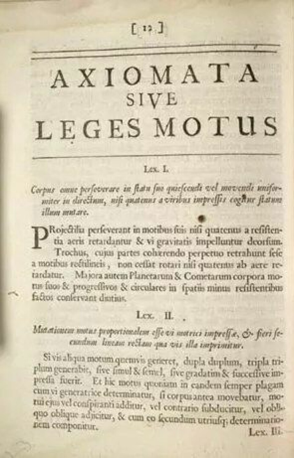 Newtons første og andre lov på Latin. (Kilde: Wikimedia Commons)