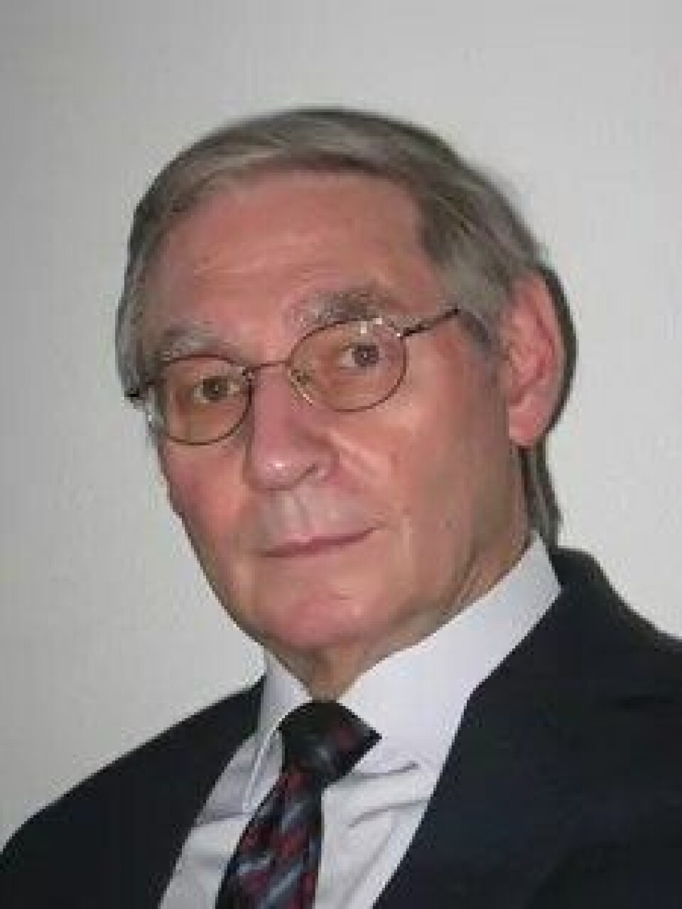 Lorenz B. Puntel (Kilde: www.philosophie.uni-muenchen.de) Lorenz B. Puntel (Kilde: www.philosophie.uni-muenchen.de)