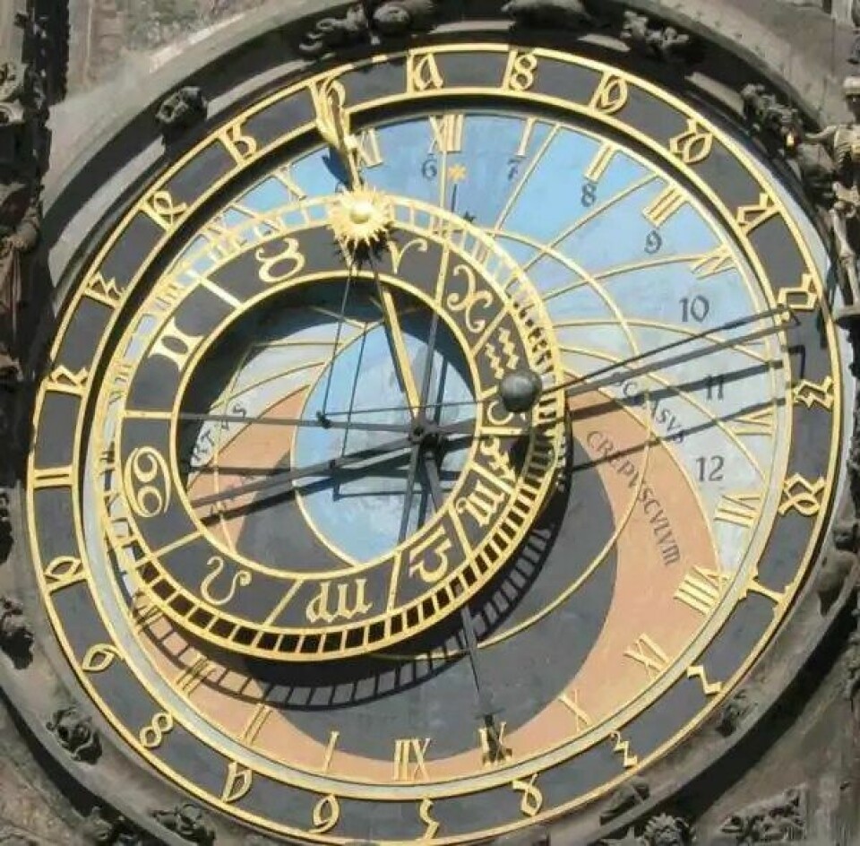 De store astronomiske klokkene fra middelalderen viste ikke bare tiden. De ga også et bilde av verden slik tidens lærde forestilte seg det. (Kilde: Wikimedia Commons)