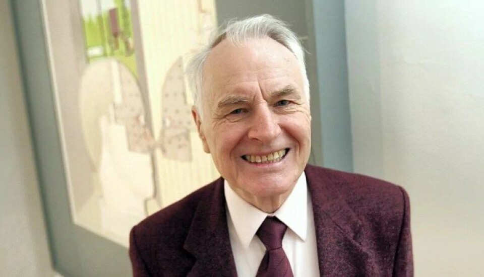 Dagfinn Føllesdal er særlig kjent for sin lesning av Edmund Husserls filosofi. (Foto: Birgit Dannenberg, fra journalisten.no.) Dagfinn Føllesdal er særlig kjent for sin lesning av Edmund Husserls filosofi. (Foto: Birgit Dannenberg, fra journalisten.no.)
