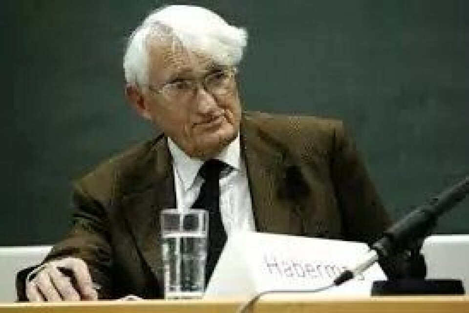 Vetlesen kritiserer Jürgen Habermas og Frankfurterskolens kritiske teori for å mangle interesse for naturen. (Kilde: Wikimedia Commons. Lisens: CC BY-SA 3.0) Vetlesen kritiserer Jürgen Habermas og Frankfurterskolens kritiske teori for å mangle interesse for naturen. (Kilde: Wikimedia Commons. Lisens: CC BY-SA 3.0)