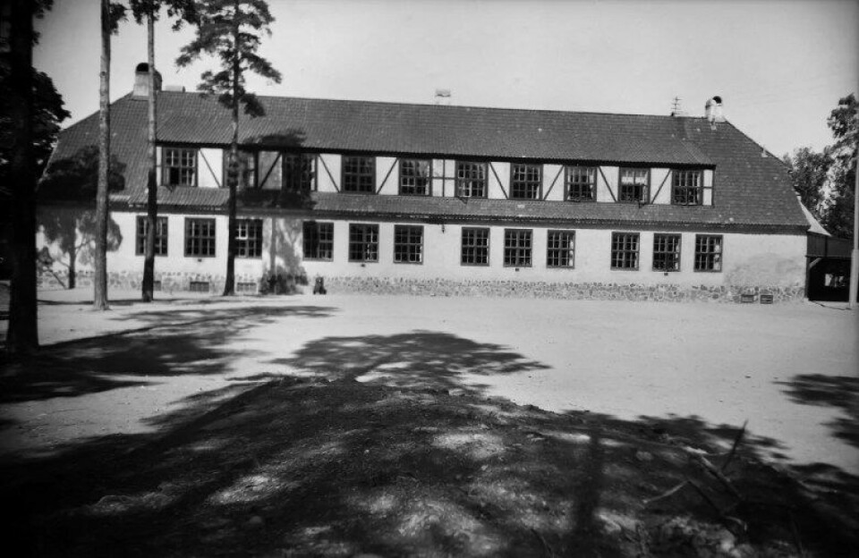 Bestum skole i Oslo, fotografert ca. 1940 av Esther Langberg. (Kjelde: wikimedia commons/Oslo Museum)