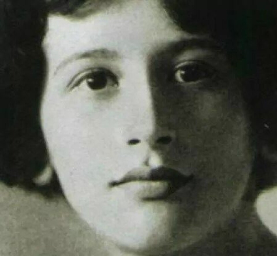 Fotografi av Simone Weil fra 1921. (Kilde: Matteo Nucci/Wikimedia Commons)