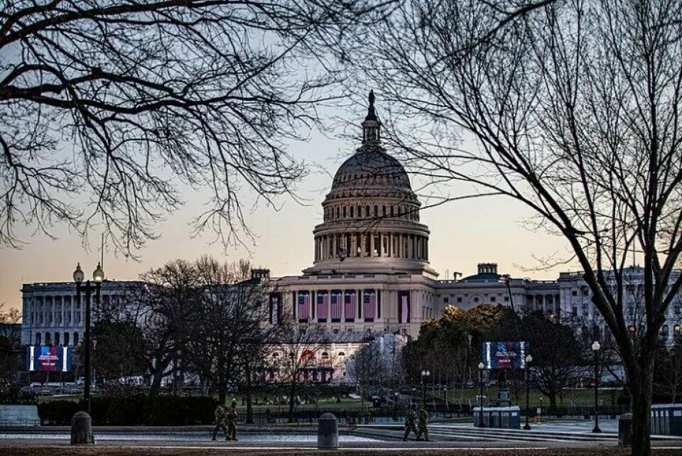 Kongressbygget i Washington D.C., 20. januar, 2021, før innsettinga av Joe Biden som president. (Kjelde: Wikimedia commons/ Georgia National Guard)