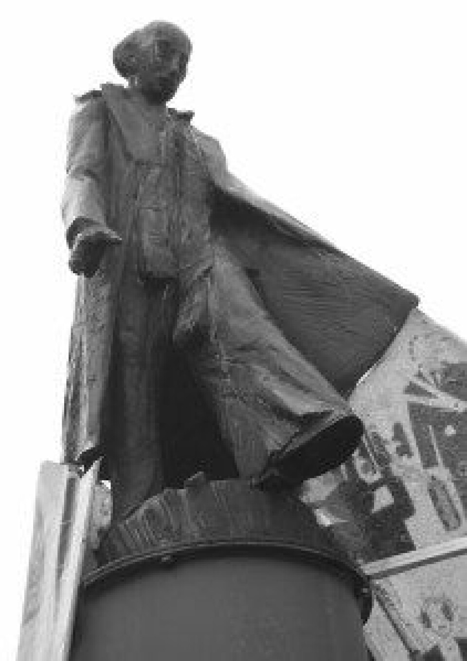 Statuen av Jonas reist i Mönchengladbach. (Foto: Sigurd Hverven)