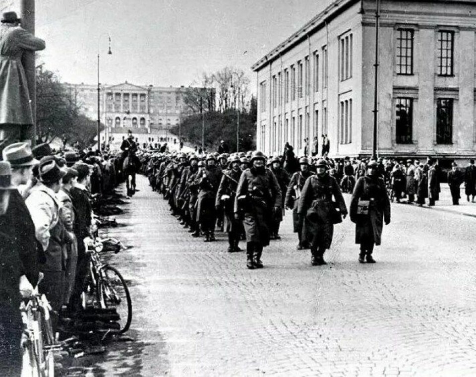 Tyske soldater ankommer Oslo 9. april 1940. Var noen av dem også kunstnere? (Kilde: Wikimedia commons.)