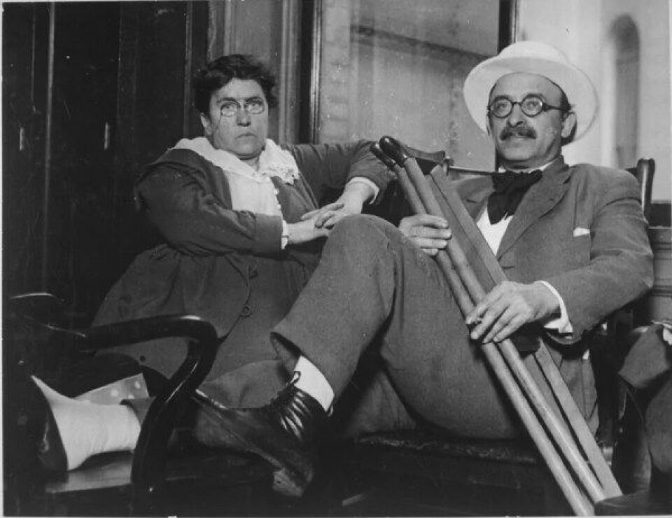 Goldman sammen med Alexander Berkman, som også hadde en sentral rolle i anarkistbevegelsen. (Kilde: Wikimedia commons) Goldman sammen med Alexander Berkman, som også hadde en sentral rolle i anarkistbevegelsen. (Kilde: Wikimedia commons)