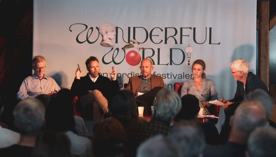 UNDRING OG STORE SPØRSMÅL